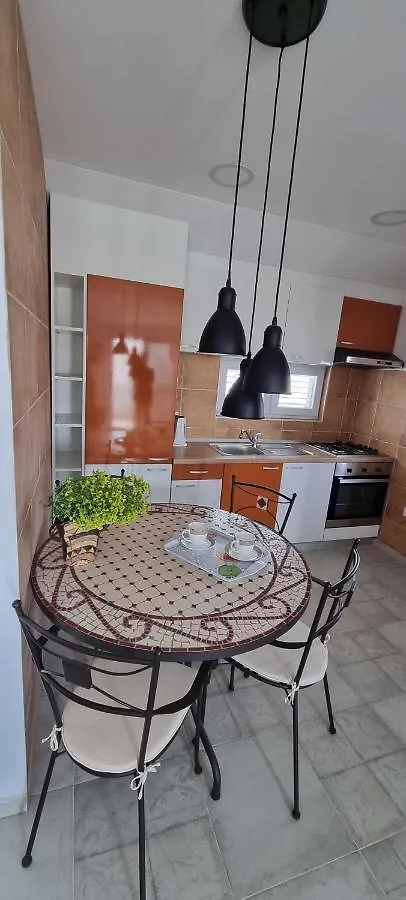 Apartment Sunshine Suite Trogir