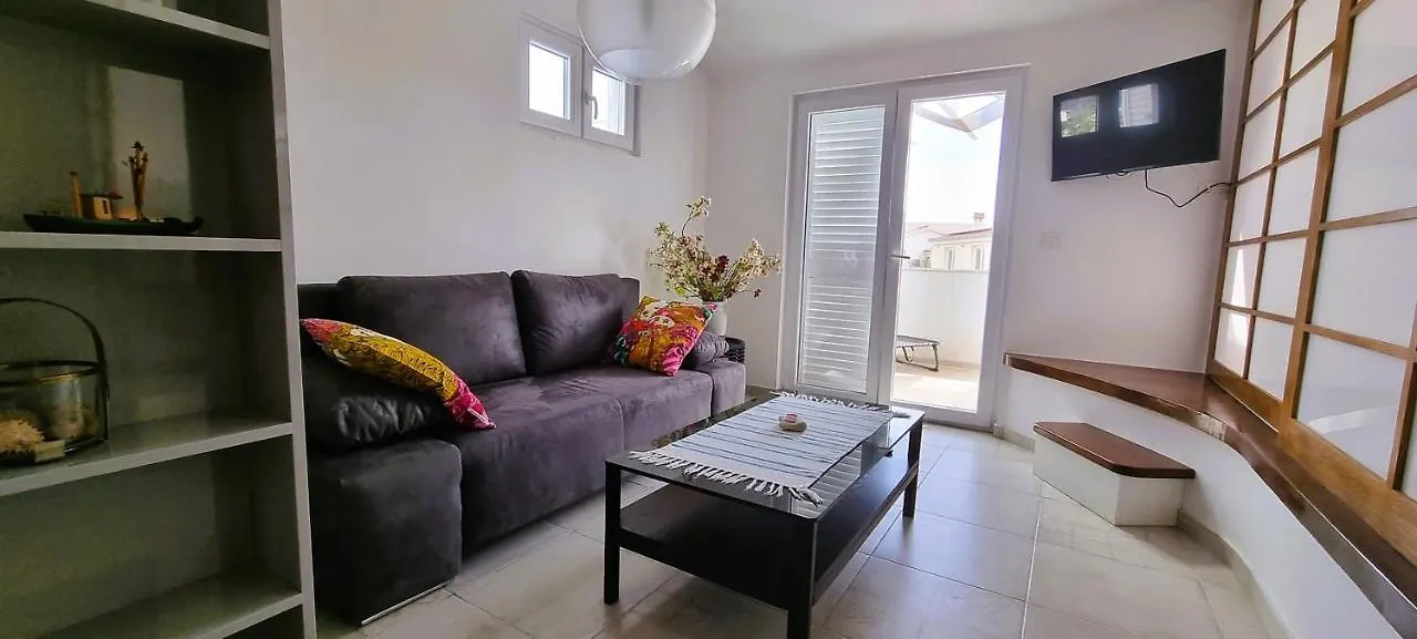 Apartment Sunshine Suite Trogir Croatia
